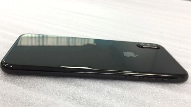 iPhone 8'i bekleyenlere kötü haber 