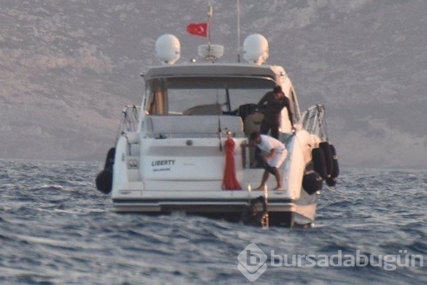 Kıvanç Tatlıtuğ ve Çağatay Ulusoy'un teknesine baskın