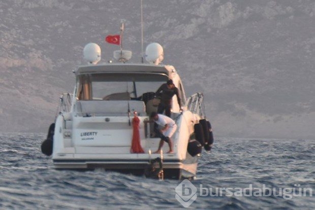 Kıvanç Tatlıtuğ ve Çağatay Ulusoy'un teknesine baskın