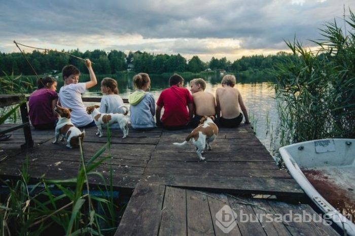 Çocuklarıyla teknolojiden uzak bir tatil geçirip fotoğrafladı
