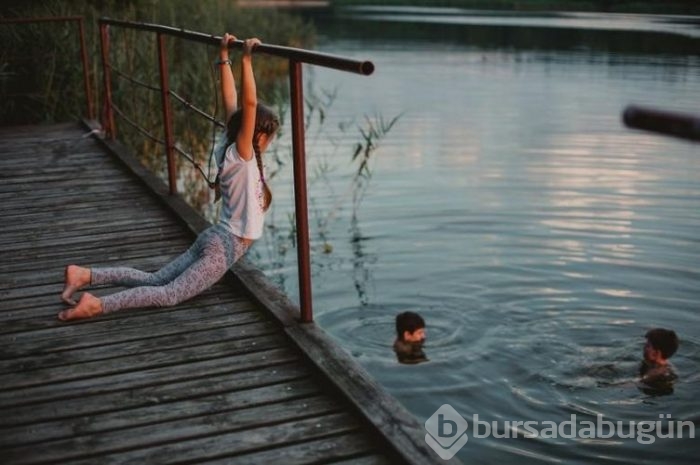 Çocuklarıyla teknolojiden uzak bir tatil geçirip fotoğrafladı