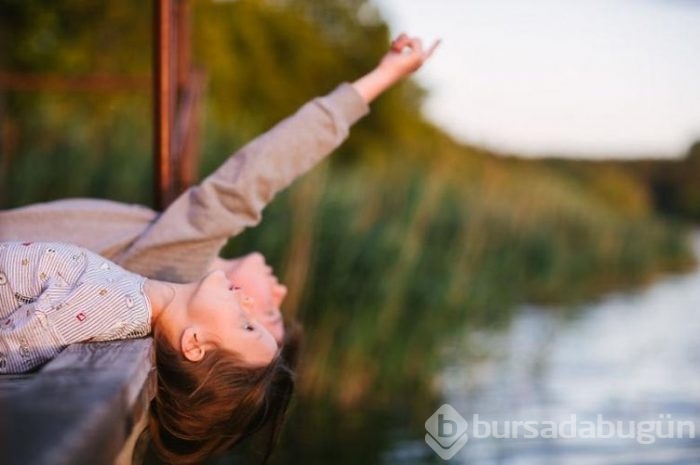 Çocuklarıyla teknolojiden uzak bir tatil geçirip fotoğrafladı