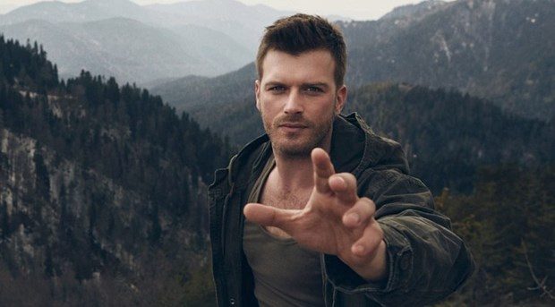 Vampirle Görüşme'nin dizi uyarlamasında Kıvanç Tatlıtuğ sürprizi