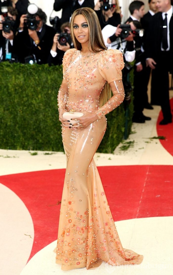 Beyonce'nin balmumu heykeline eleştiri yağmuru