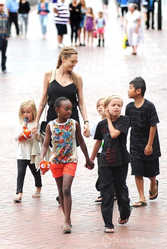 Angelina Jolie ve Brad Pitt gizlice buluşuyor