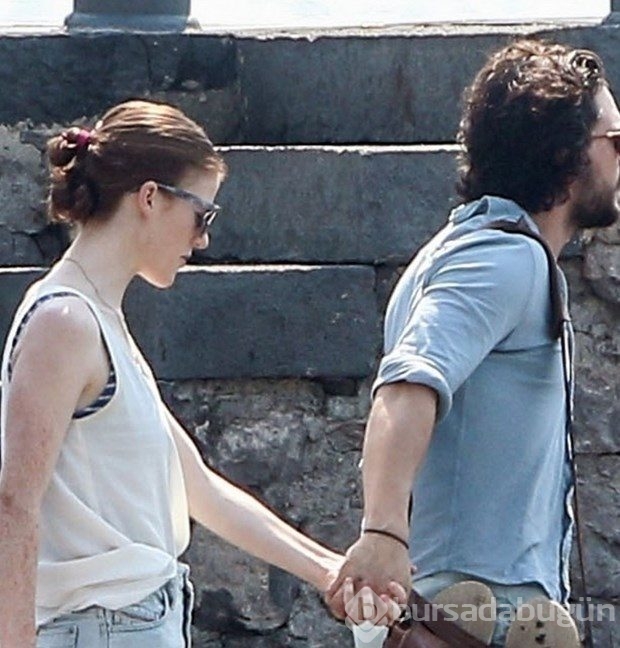 Kit Harington sevgilisiyle tatilde