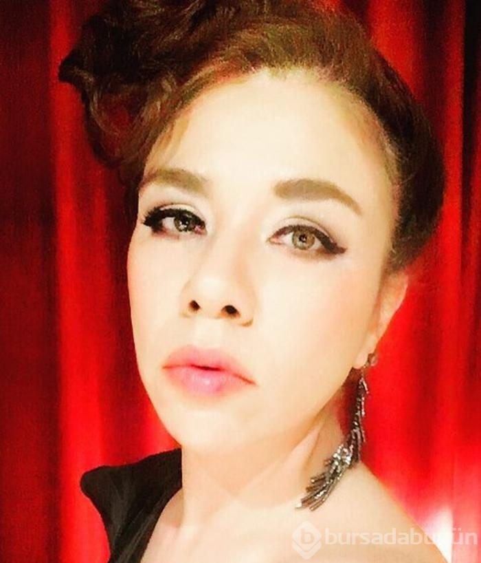 Yeşim Ceren Bozoğlu'nun dövmesi sosyal medyayı salladı
