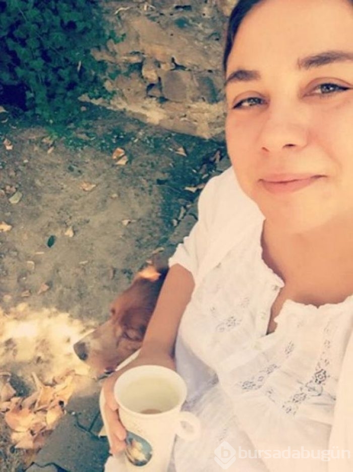Yeşim Ceren Bozoğlu'nun dövmesi sosyal medyayı salladı
