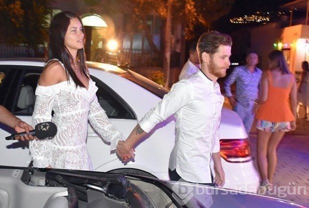 Adriana Lima'dan Metin Hara paylaşımı
