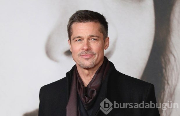 Brad Pitt'ten konser sürprizi