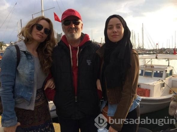 Gamze Özçelik plaja inip dua etti kardeşi türbana girdi