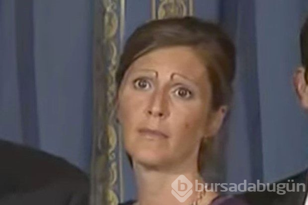 Donald Trump'ın arkasındaki kadın kim?