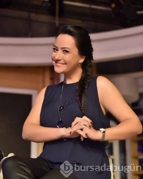 Ezgi Sertel doymadı arabasına buzdolabı koydu