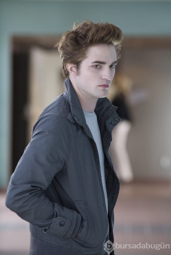 Robert Pattinson: "Edward Cullen'ı Çok Ciddi Oynadığım İçin Kovuluyordum!"