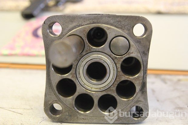 Piston içinde 52 bin adet uyuşturucu sevkiyatı