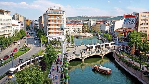 Türkiye'nin en mutsuz illeri! Bakın sizin memleketiniz ne kadar mutsuz?