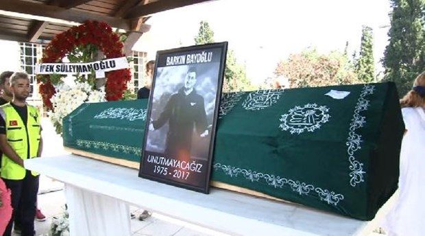 Barkın Bayoğlu'nu son yolculuğuna binlerce motosiklet tutkunu uğurladı