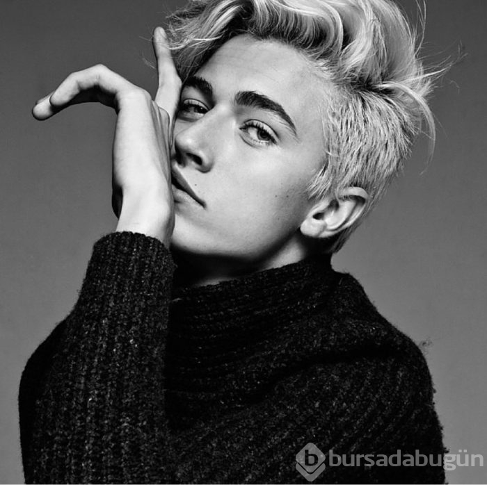 Lucky Blue Smith Baba Oldu!