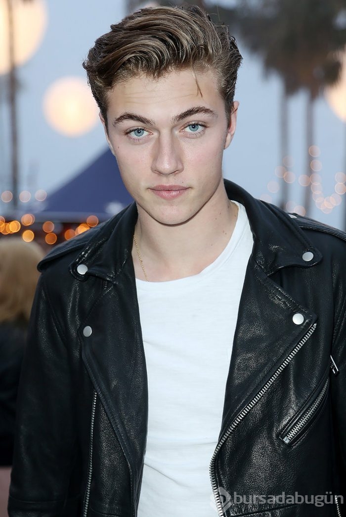 Lucky Blue Smith Baba Oldu!