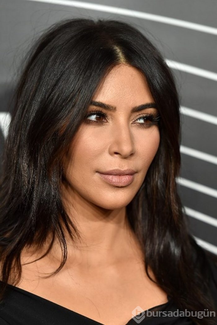 Kim Kardashian 3. kez anne oluyor 