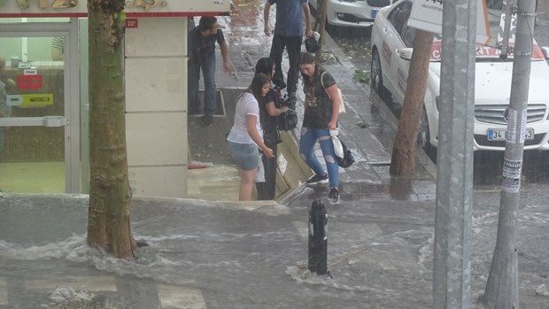 İstanbul'da etkili yağış