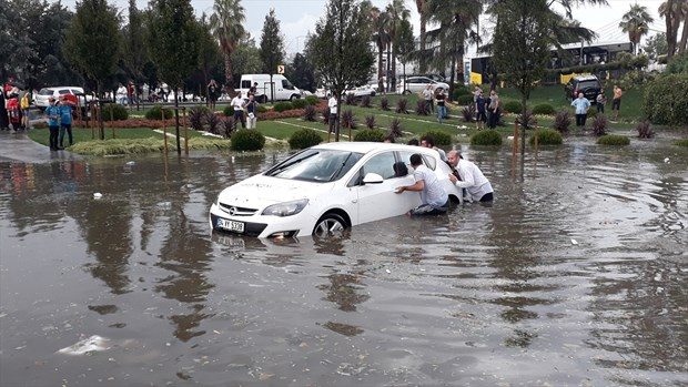 İstanbul'da etkili yağış