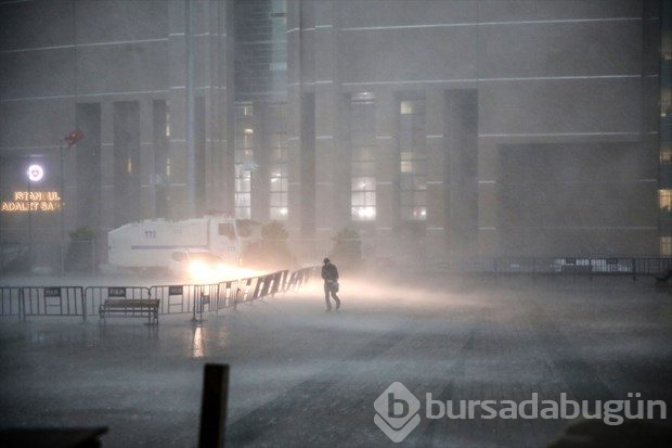 İstanbul'da etkili yağış