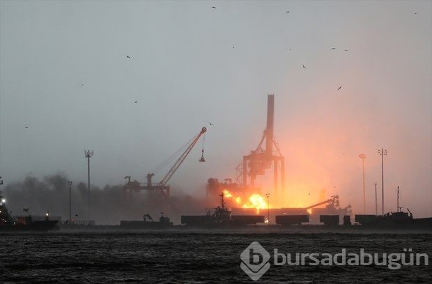 Haydarpaşa Limanı'nda yangın