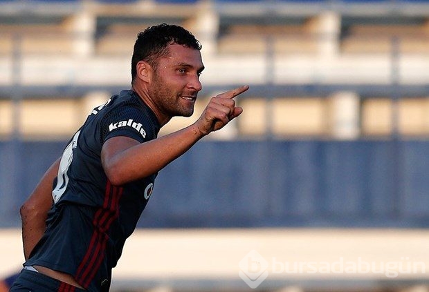 Beşiktaş, Las Palmas'a teslim oldu