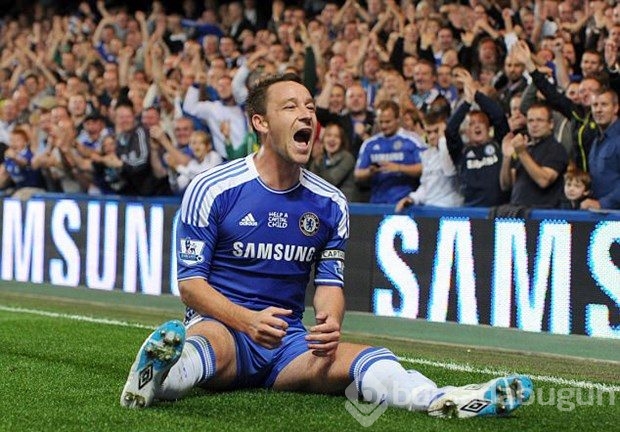 Tatil fotoğrafı John Terry'e pahalıya patladı!