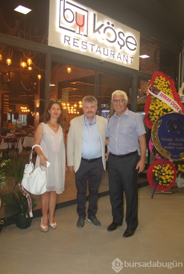 Bursa'nın yeni adresi Bu Köşe açıldı!