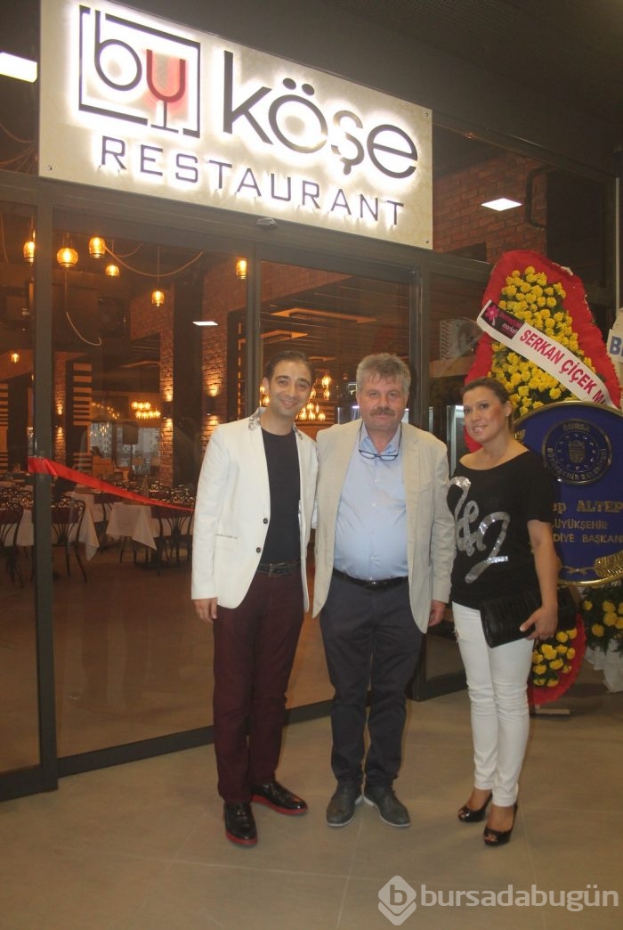 Bursa'nın yeni adresi Bu Köşe açıldı!