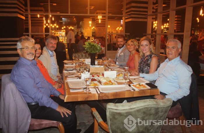 Bursa'nın yeni adresi Bu Köşe açıldı!