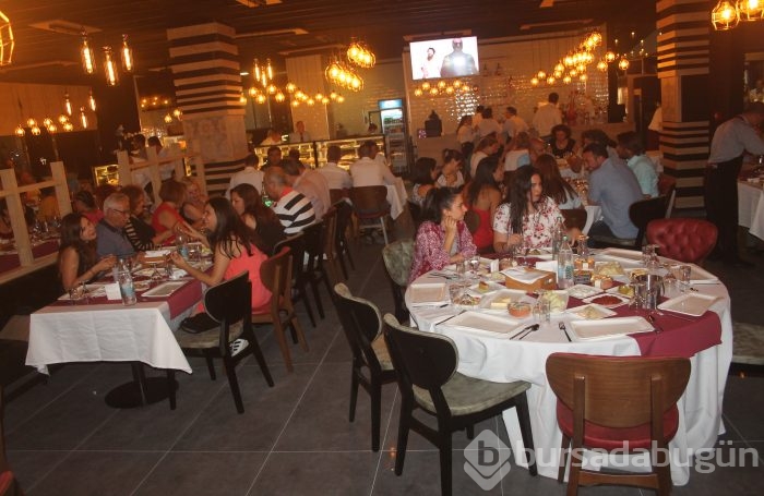 Bursa'nın yeni adresi Bu Köşe açıldı!