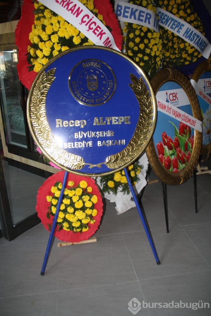Bursa'nın yeni adresi Bu Köşe açıldı!
