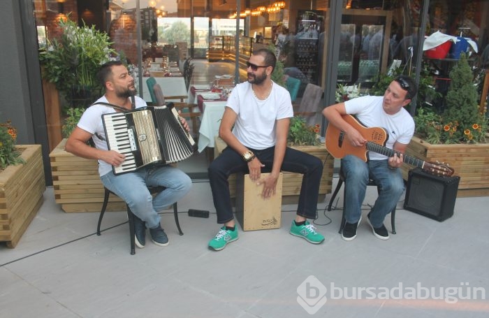 Bursa'nın yeni adresi Bu Köşe açıldı!