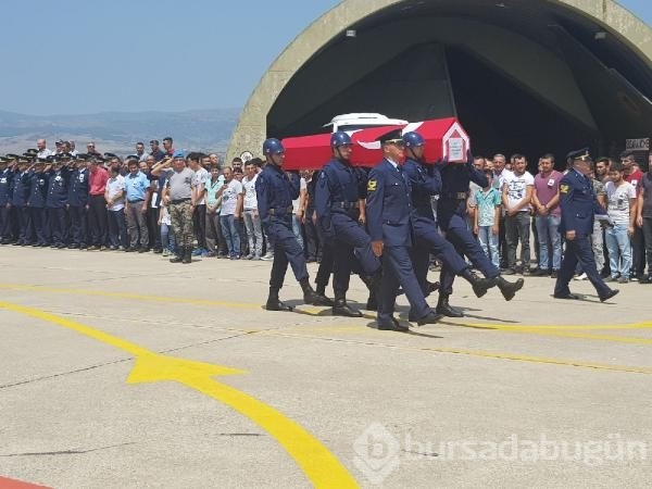 Bursa şehidini gözyaşları içinde uğurladı