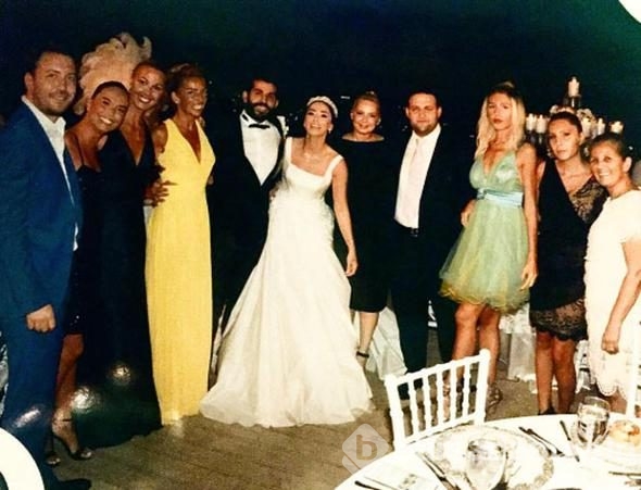 Ünlü oyuncu Merve Sevi sessiz sedasız evlendi

