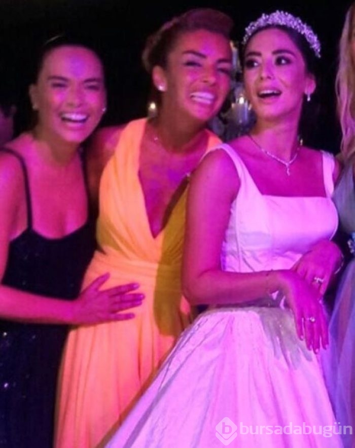 Ünlü oyuncu Merve Sevi sessiz sedasız evlendi
