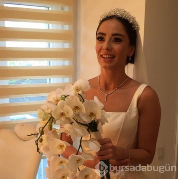 Ünlü oyuncu Merve Sevi sessiz sedasız evlendi
