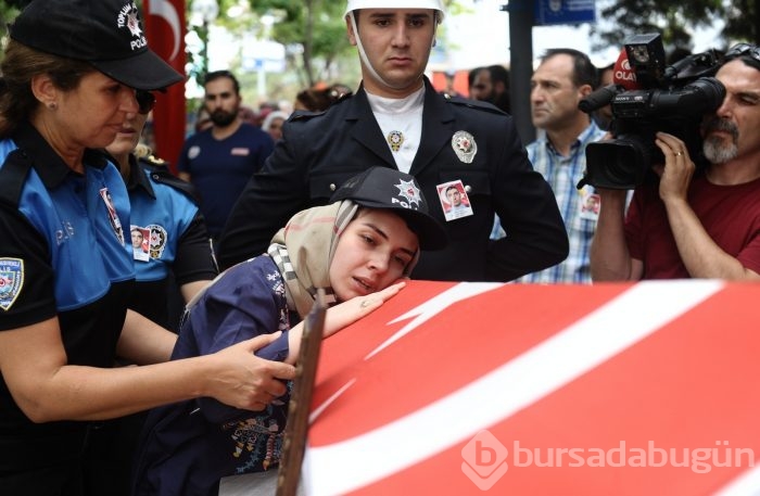 Bursa'da şehit polisin nişanlısı teröristleri sevindirmedi!