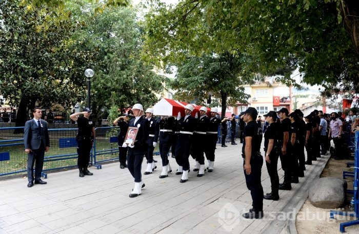 Bursa'da şehit polisin nişanlısı teröristleri sevindirmedi!