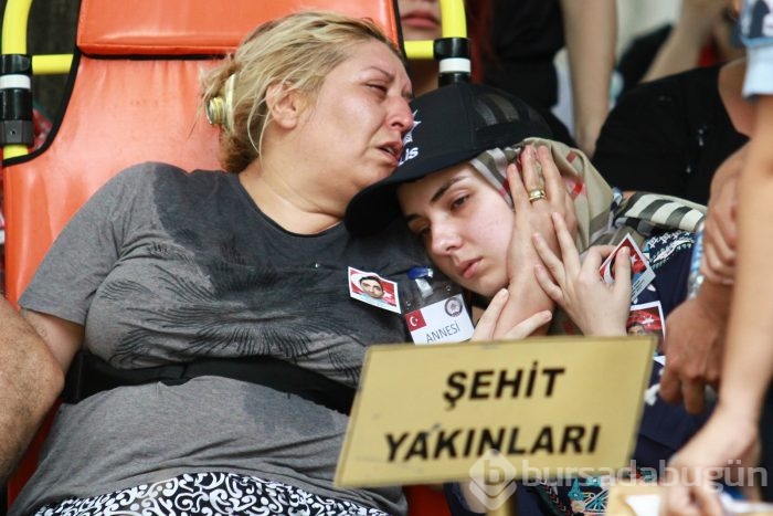 Bursa'da şehit polisin nişanlısı teröristleri sevindirmedi!