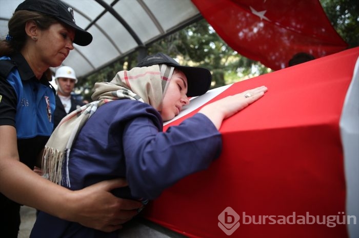Bursa'da şehit polisin nişanlısı teröristleri sevindirmedi!