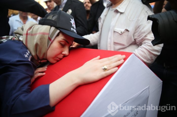 Bursa'da şehit polisin nişanlısı teröristleri sevindirmedi!