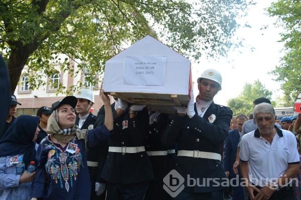 Bursa'da şehit polisin nişanlısı teröristleri sevindirmedi!