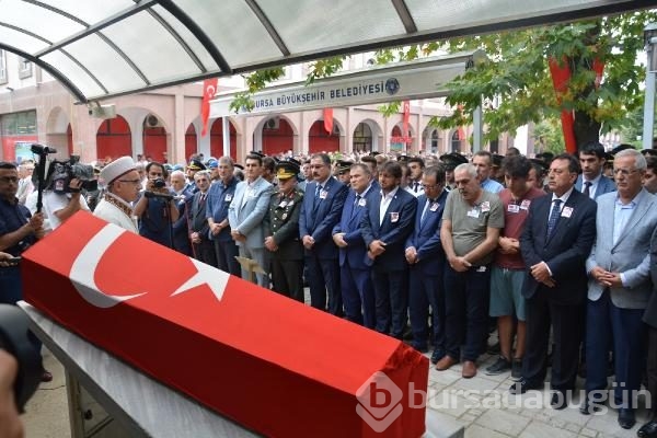 Bursa'da şehit polisin nişanlısı teröristleri sevindirmedi!