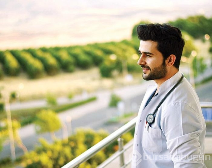 Instagram'ın en yakışıklı doktorları