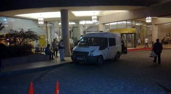 Ünlü sunucu Vatan Şaşmaz öldürüldü