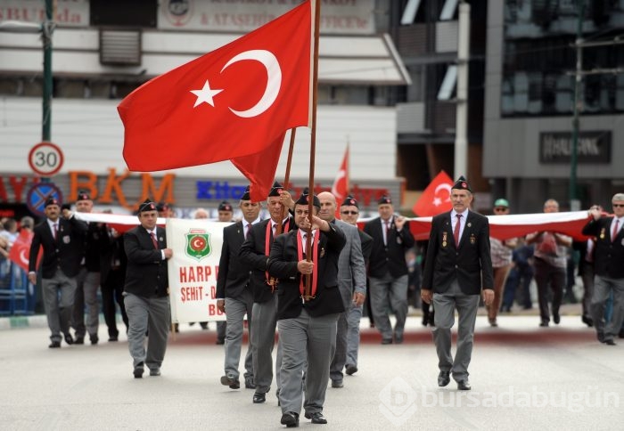 Bursa'da 30 Ağustos Zafer Bayramı coşkusu!